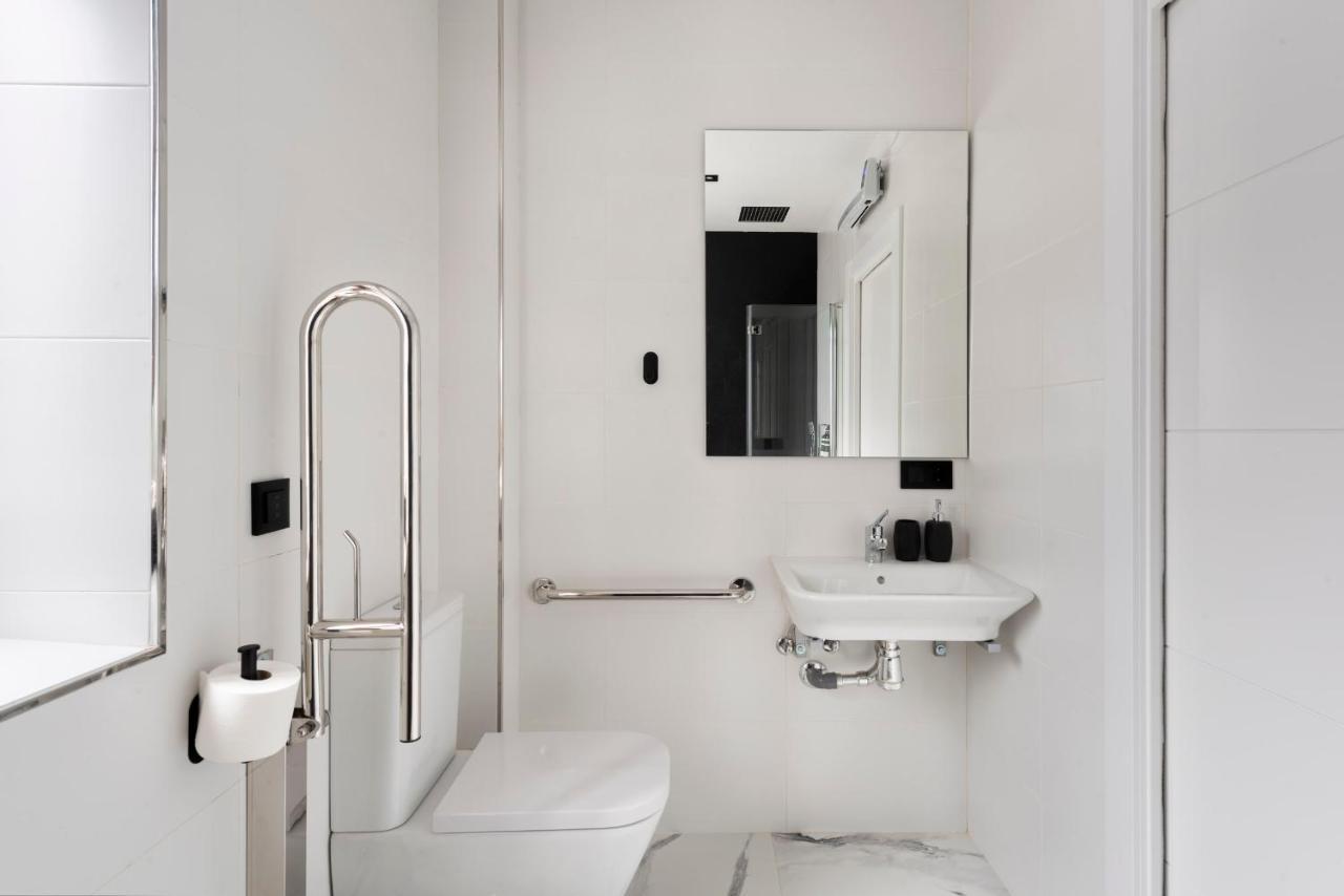Quivir Apartamentos Deluxe Casa Del Arco Andujar Ngoại thất bức ảnh