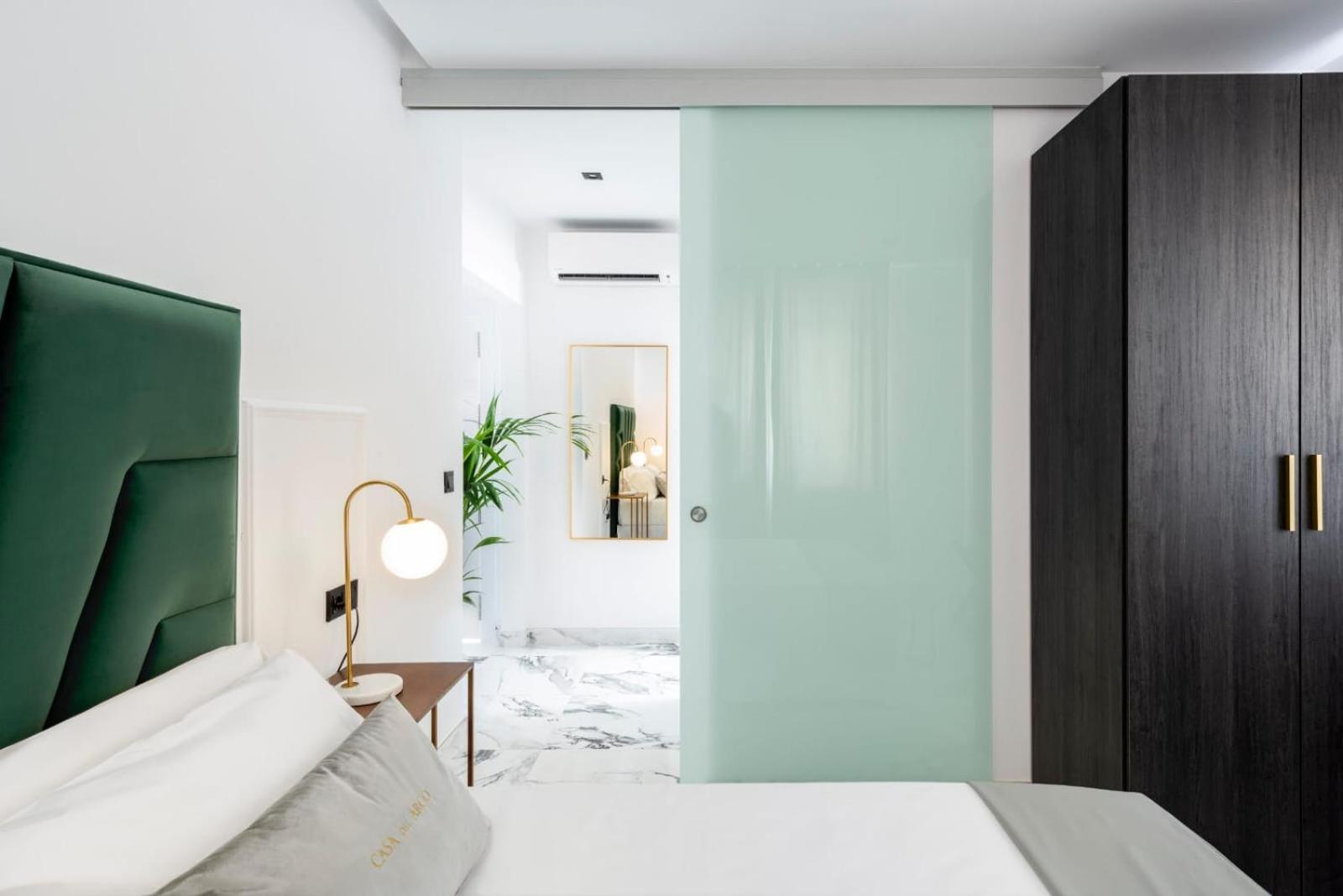 Quivir Apartamentos Deluxe Casa Del Arco Andujar Ngoại thất bức ảnh